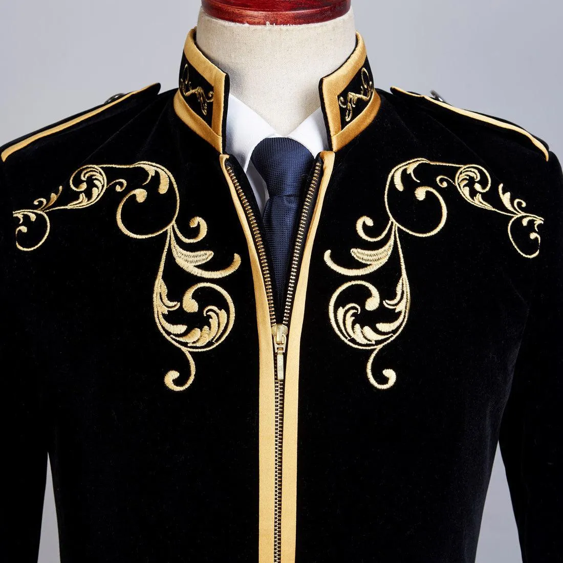 British Style Velvet Gold Embroidery Blazer