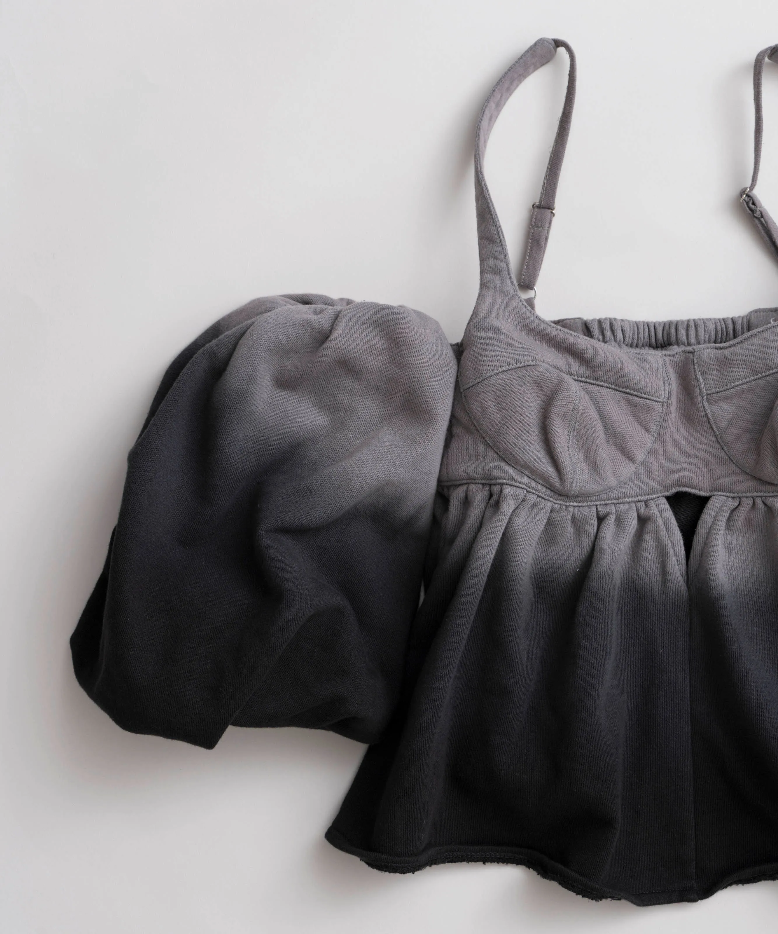 Gradation Sweat Puff Sleeve Peplum Top