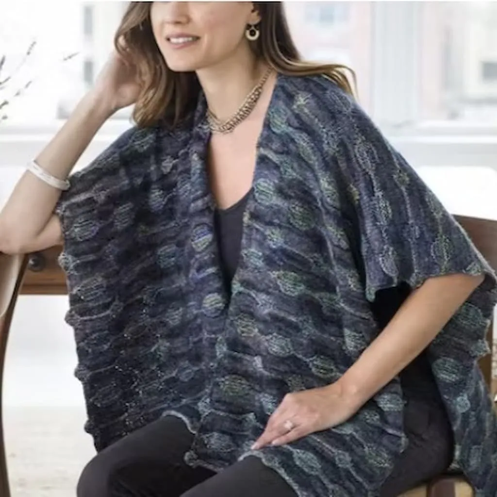 Malabrigo Pattern Book 17 Ponchos & Familia