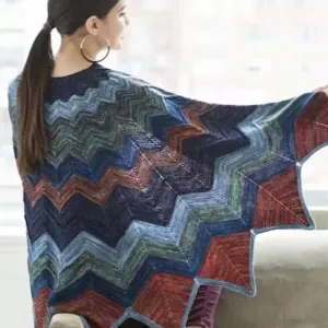 Malabrigo Pattern Book 17 Ponchos & Familia
