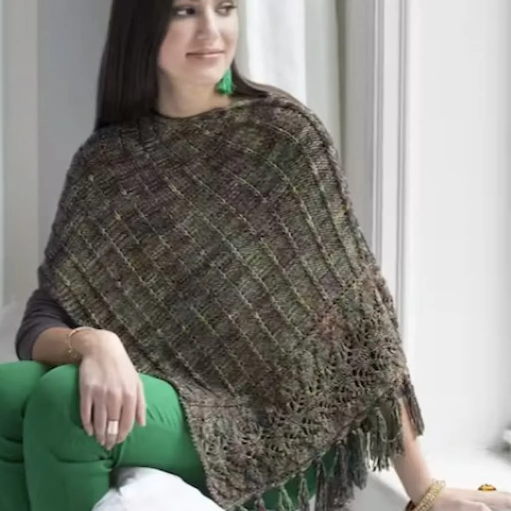 Malabrigo Pattern Book 17 Ponchos & Familia