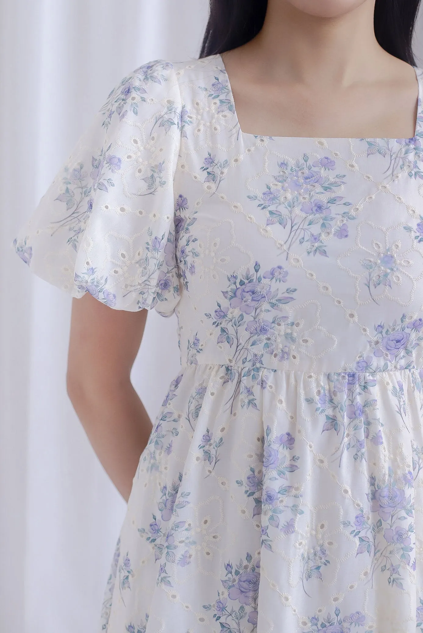 Talulla Floral Embro Puffy Sleeve Dress In Lilac Rose