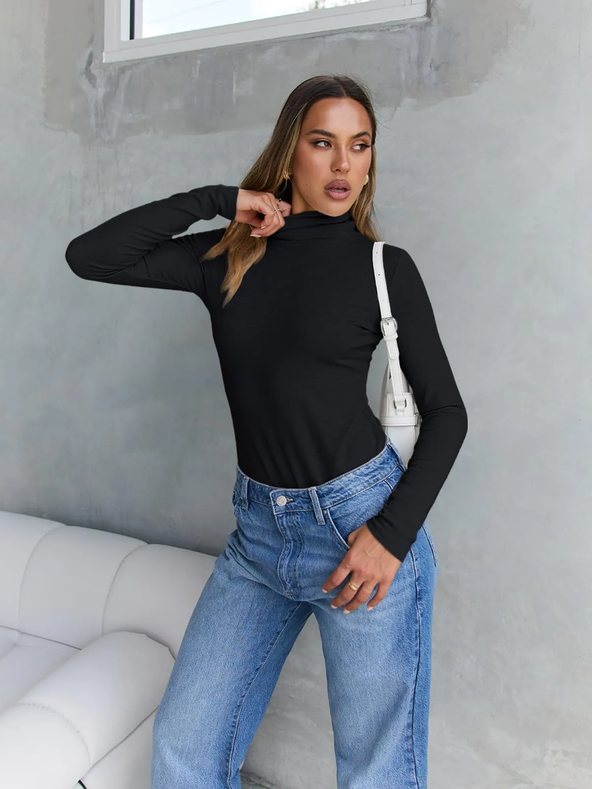 Trendy Queen Women's Turtleneck Long Sleeve Shirts Fall Fashion BasicThermal Underwear Tops Winter Clothes