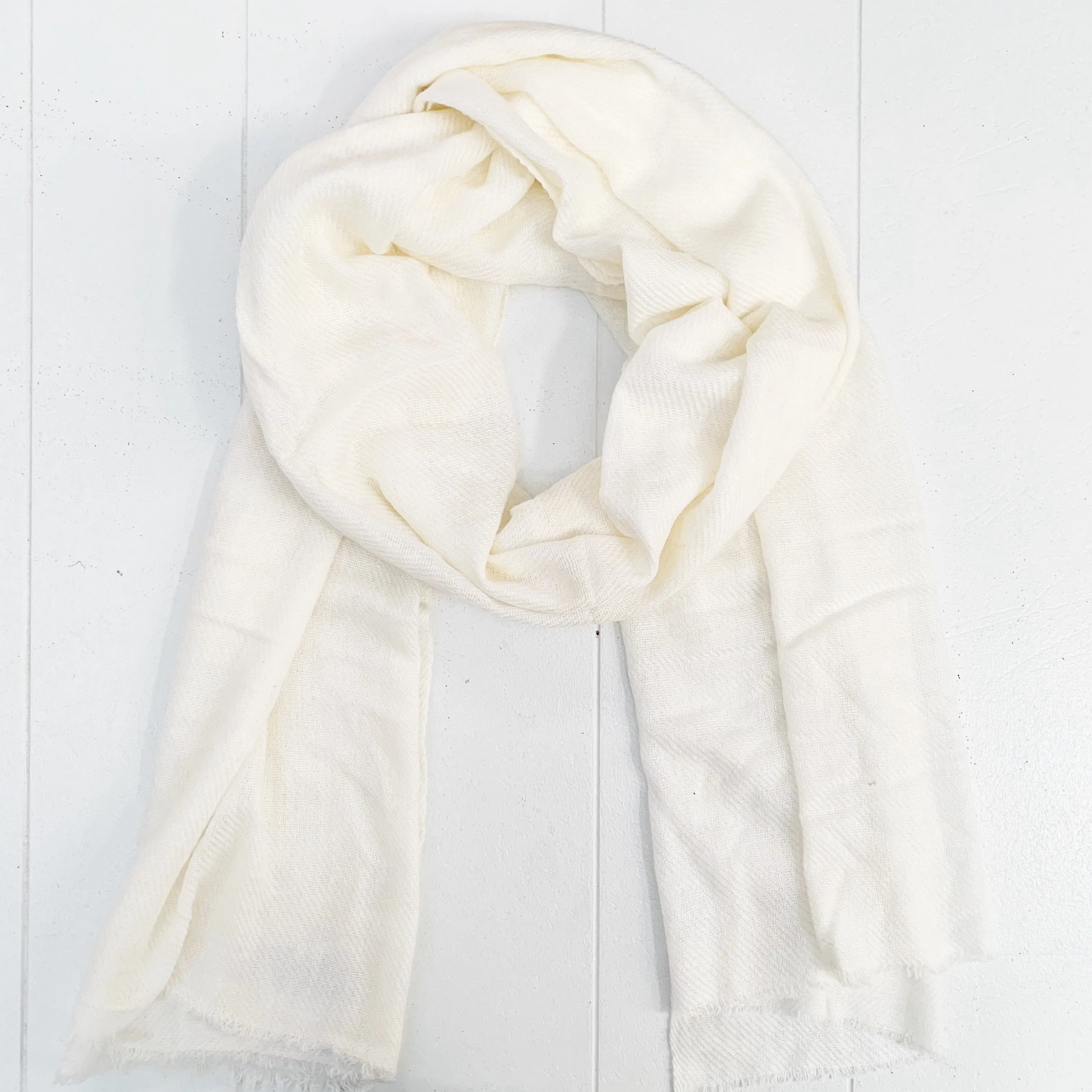 WOOL N CASHMERE BLEND 'WHITE' SOFT SHAWLS